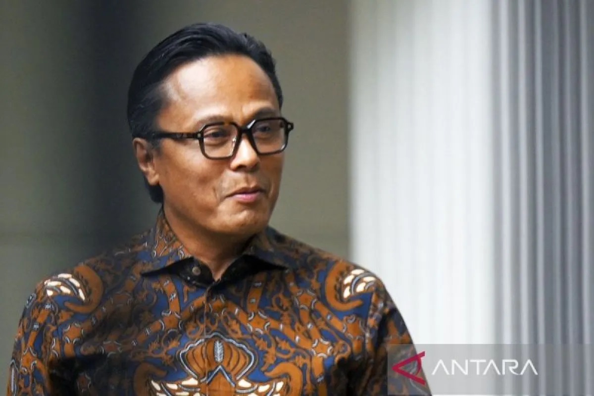 Siapa Dony Oskaria? resmi ditunjuk Presiden Prabowo jadi Plt Menteri BUMN menggantikan Erick Thohir yang kini menjabat Menpora.