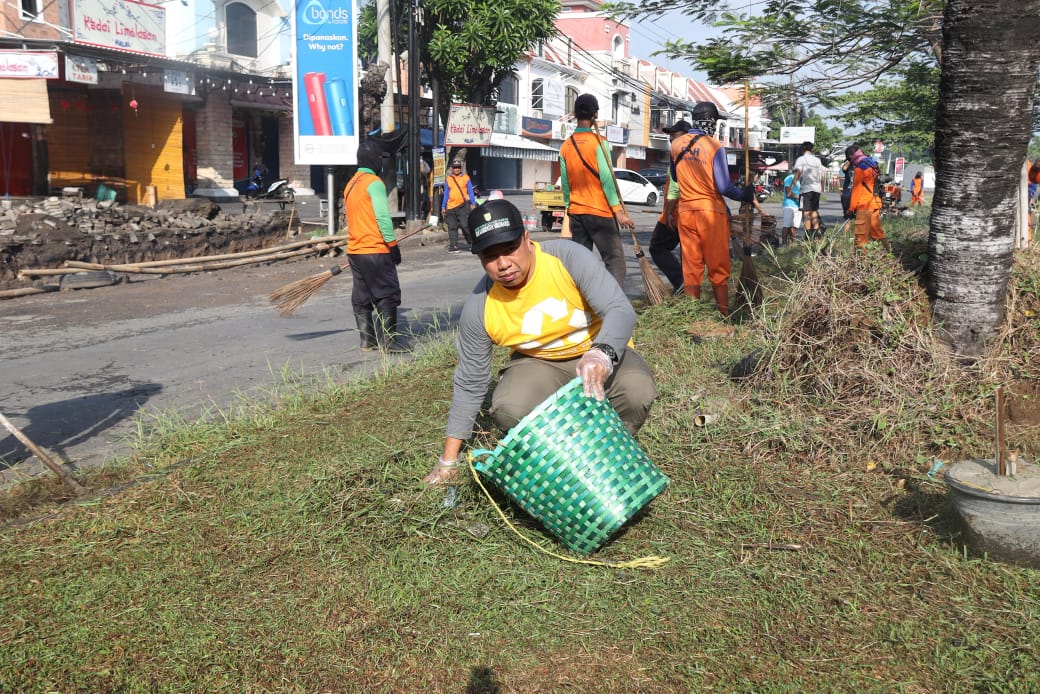 Dari Taman Pakujoyo hingga Solo Baru, Sukoharjo Ramaikan World Cleanup Day