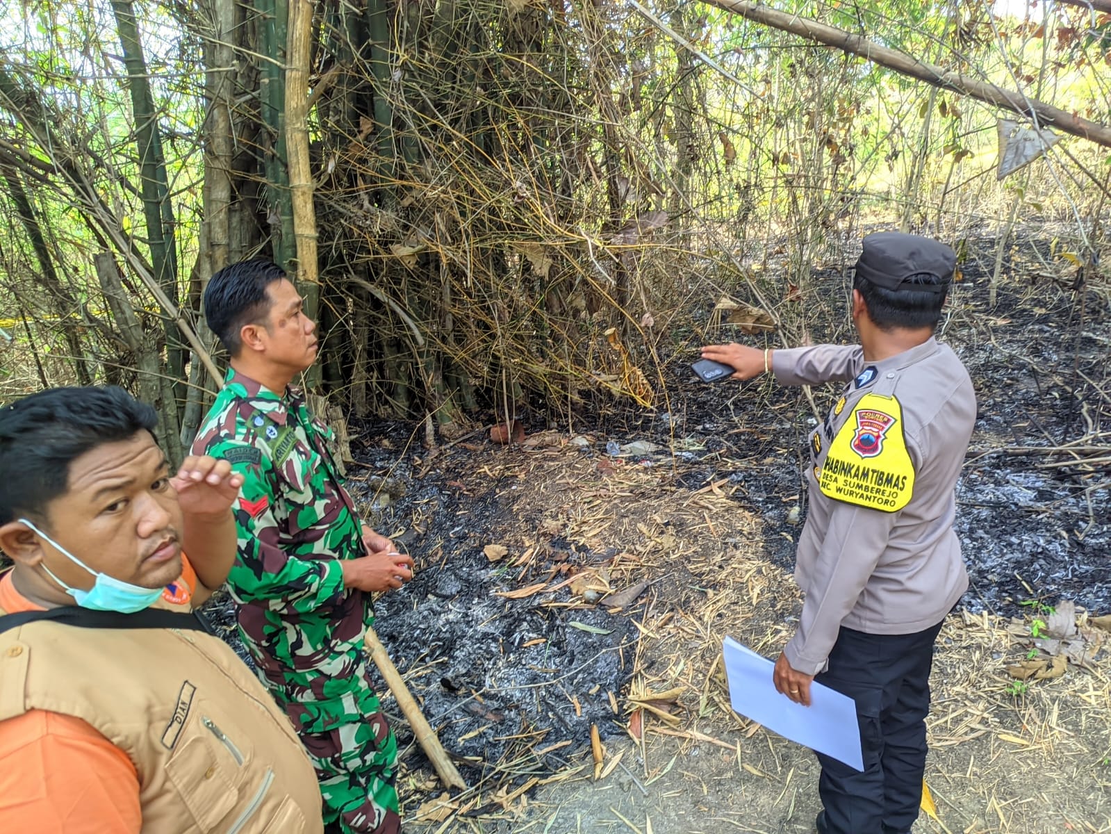 TKP Kebakaran lahan di Dusun Jambangan RT 03 RW 07 Desa Sumberejo Kecamatan Wuryantoro yang menewaskan seorang lansia, Minggu (28/9/2025).