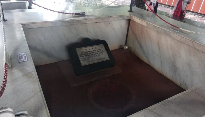 Sumur maut di Lubang Buaya, tempat pembuangan jasad para jenderal dalam tragedi G30S/PKI.