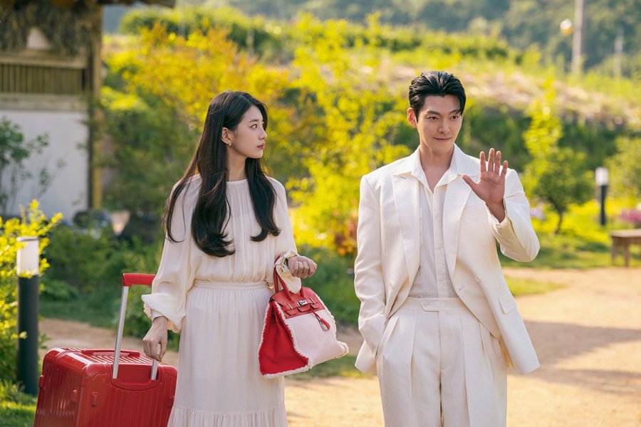 Drama Korea Genie, Make A Wish yang dibintangi Suzy & Kim Woo Bin kapan tayang?, simak sinopsis lengkapnya dan jadwal lengkapnya.