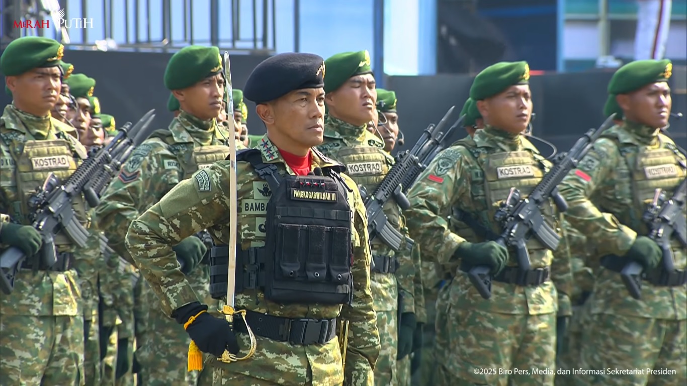 Profil Letjen TNI Bambang Trisnohadi ditunjuk sebagai Komandan Upacara HUT TNI ke-80 di Monas, Jakarta, 5 Oktober 2025.