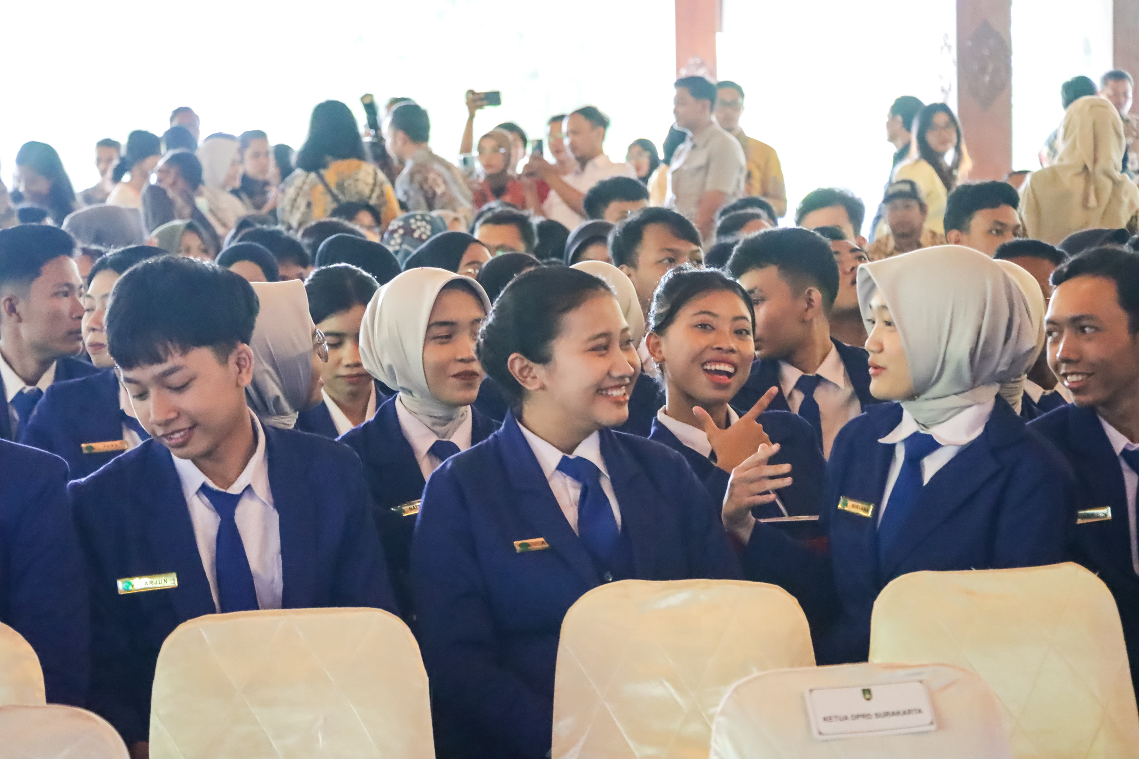 LEGA: Peserta Program Rumah Siap Kerja Bersama Kota Surakarta 2025 saat mengikuti sosialisasi di Balai kota Solo, Kamis (9/10/2025).
