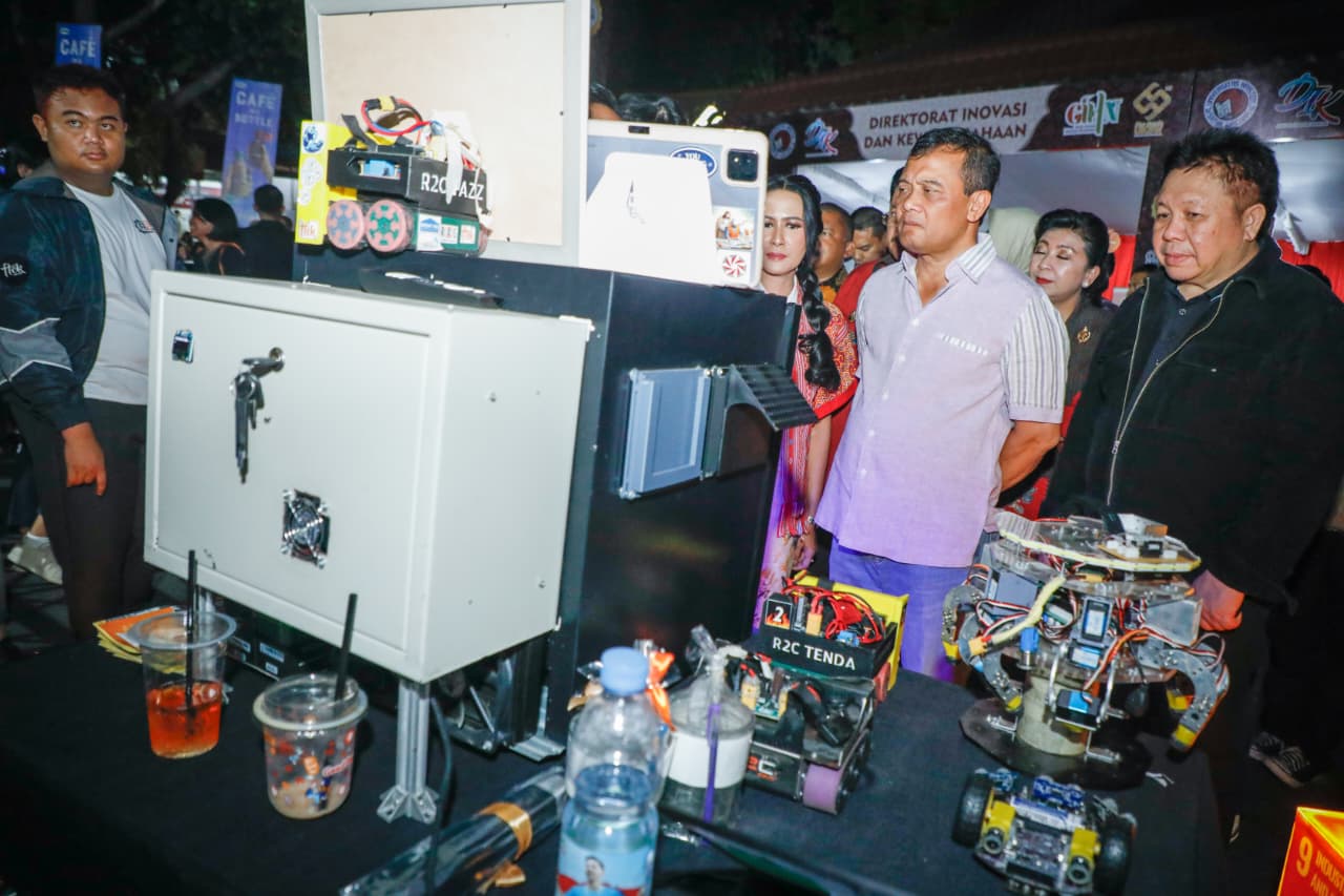 Gubernur Jateng Ahmad Luthfi dorong mahasiswa berinovasi agar mampu menciptakan lapangan kerja lewat ekonomi kreatif.
