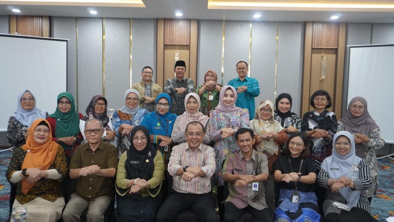 Pemberian penghargaan pada momen kegiatan Pertemuan Nasional Fasilitas Kesehatan Tahun 2025 di Jakarta. Kemudian diikuti melalui zoom online di Kabupaten Boyolali, Jumat (10/10/2025).