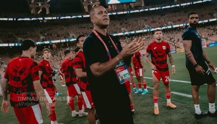Pelatih kepala Timnas Indonesia Patrick Kluivert buka suara dan minta maaf gagal bawa skuad Garuda ke panggung Piala Dunia 2026.