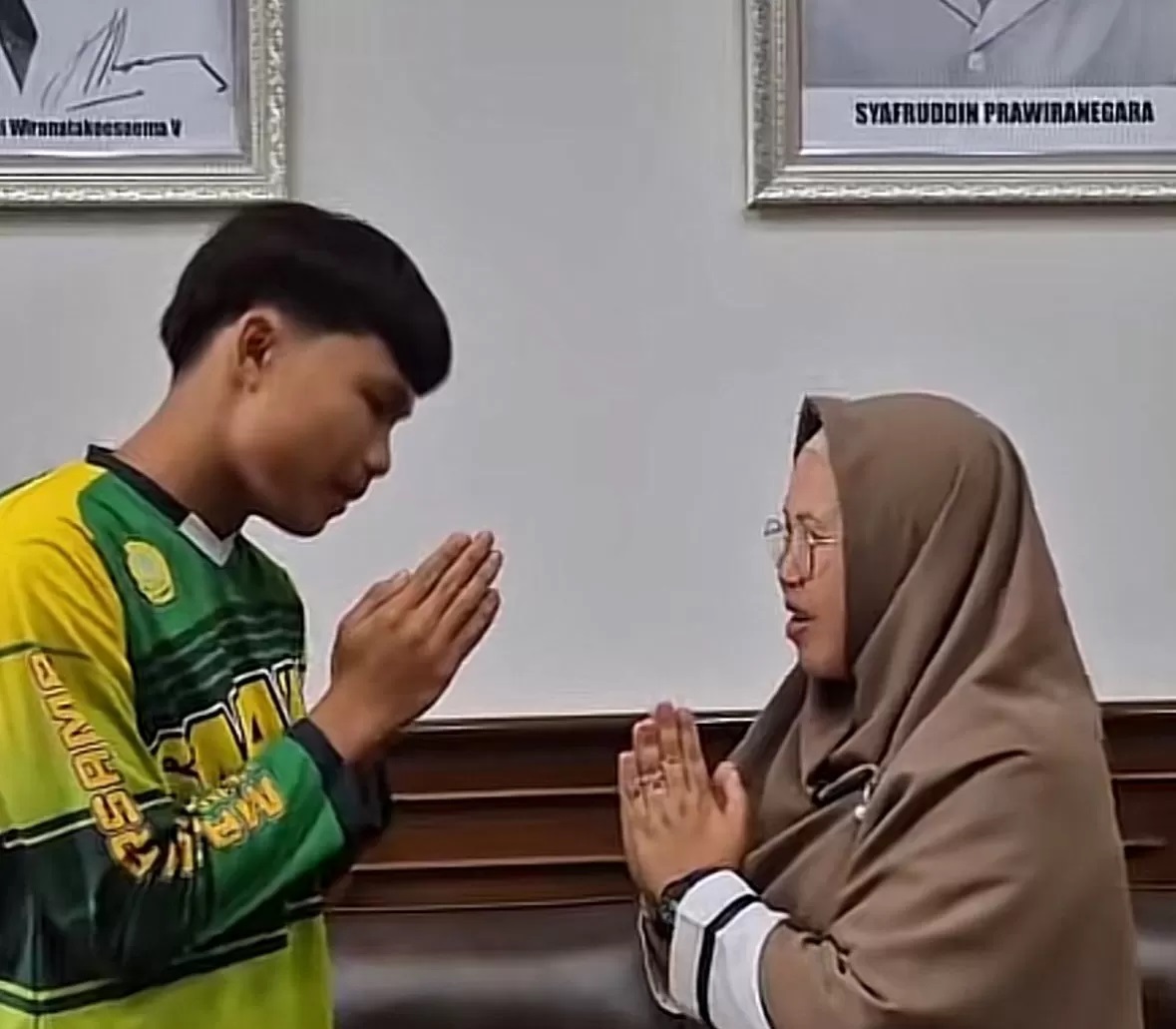 Kasus Viral SMAN 1 Cimarga Berujung Damai, Kepala Sekolah dan Siswa Saling Memaafkan