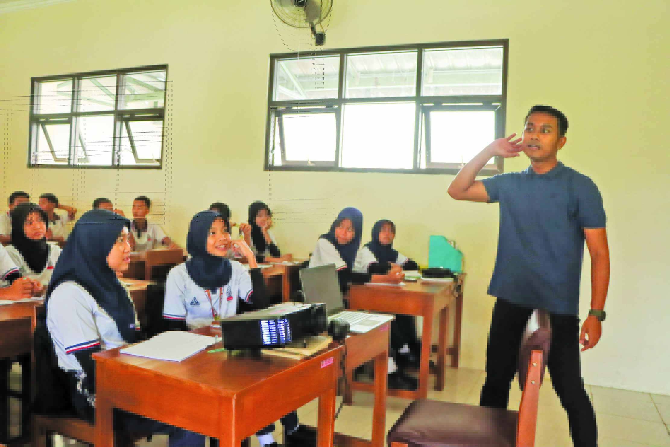 Ilustrasi pembelajaran di SMP Khusus Olahraga Solo.