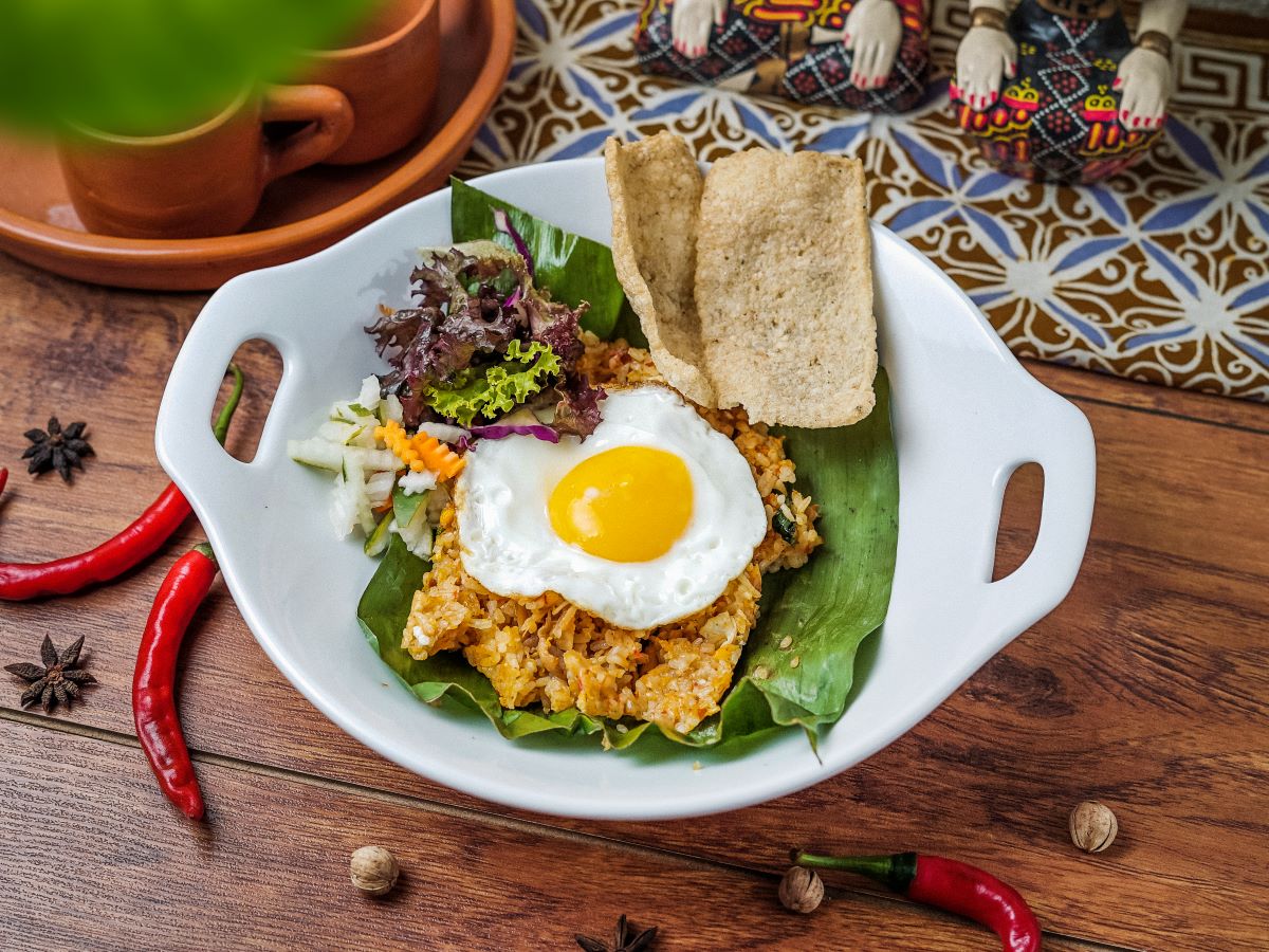 Hotel Sahid Jaya Solo juga mempersembahkan promo kuliner bertajuk &ldquo;Nasi Goreng Fiesta&rdquo;, bagi pecinta kuliner nusantara.