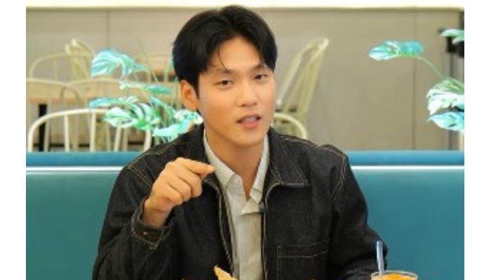 Na Daehoon.