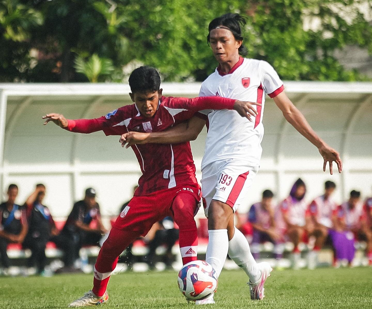 PEMBINAAN: Persis Youth saat melawan PSM Makassar di ajang Elite Pro Academy (EPA) Liga 1 di Lapangan Banyuanyar.
