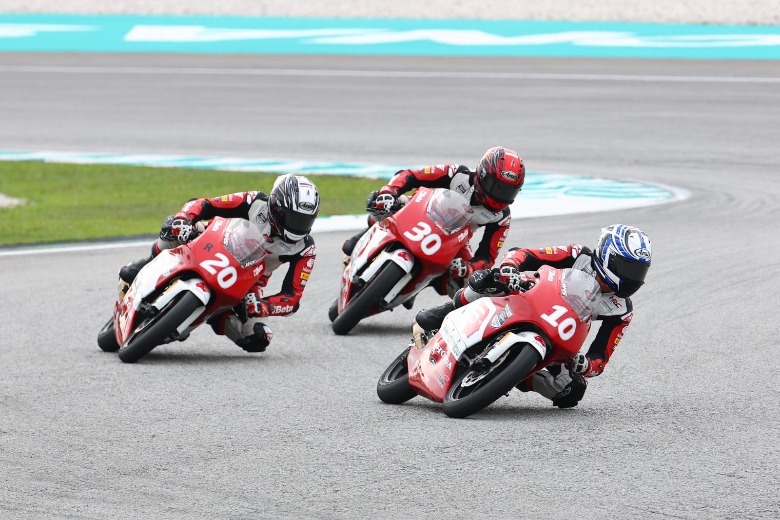 Pembalap Honda, Bintang Pranata Sukma tengah berlaha di IATC 2025.