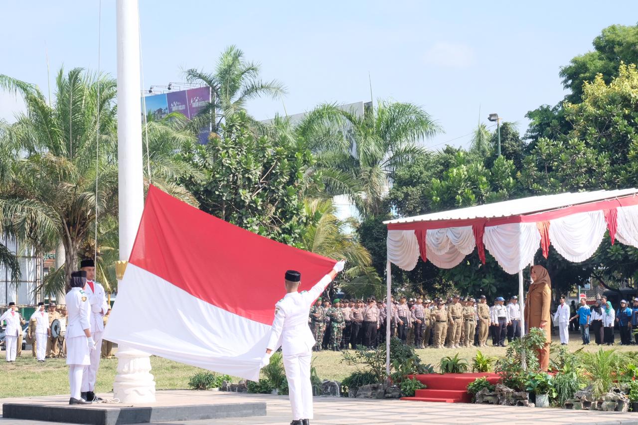 Contoh teks amanat pembina upacara Hari Sumpah Pemuda 2025 singkat, penuh makna, dan sarat pesan persatuan bangsa.