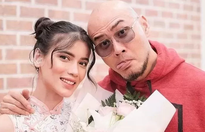 Deddy Corbuzier dan Sabrina Chairunnisa.