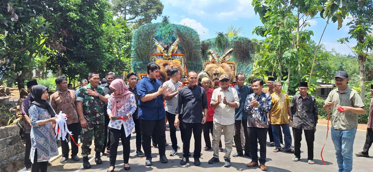 Infrastruktur jembatan yang dibangun bisa membantu warga dalam beraktivitas sehari-hari.
