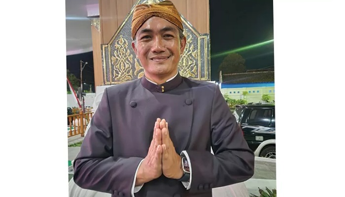 Timotius Suryadi saat masih menjabat Sekda Karanganyar. (Rudi Hartono/Dok.Radar Solo)