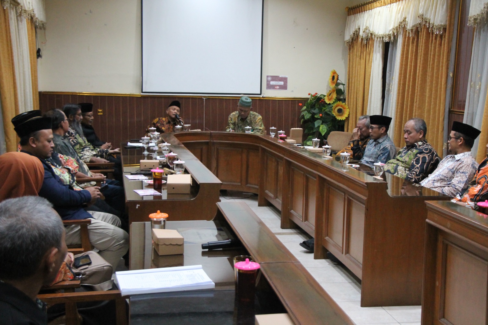 PKS Solo bersilaturahmi ke Muhammadiyah.