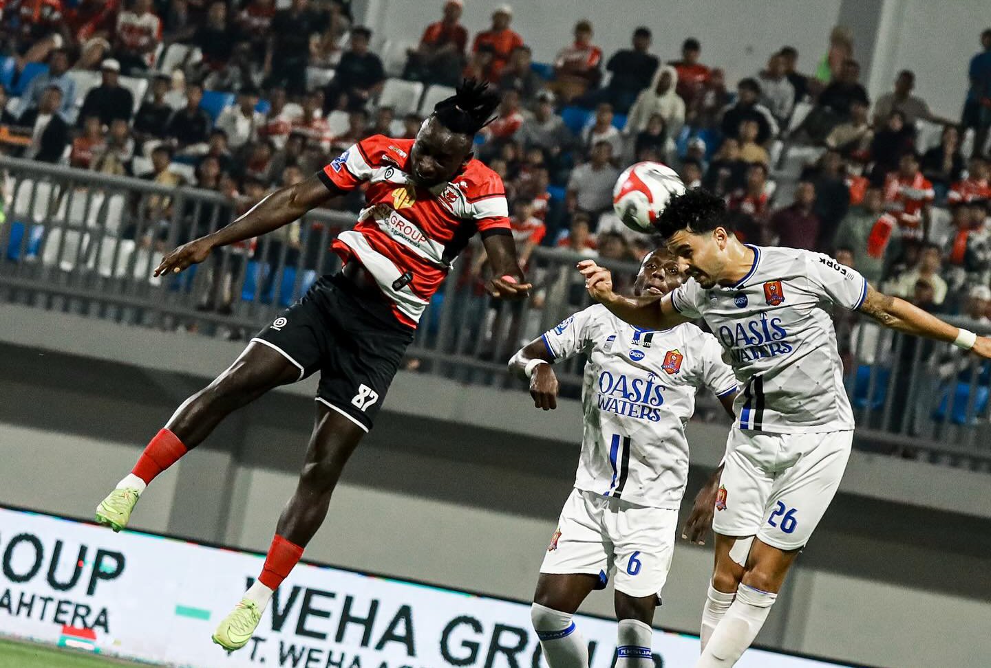 Laga Madura United vs Persijap Jepara di Liga 1 2025/2026.