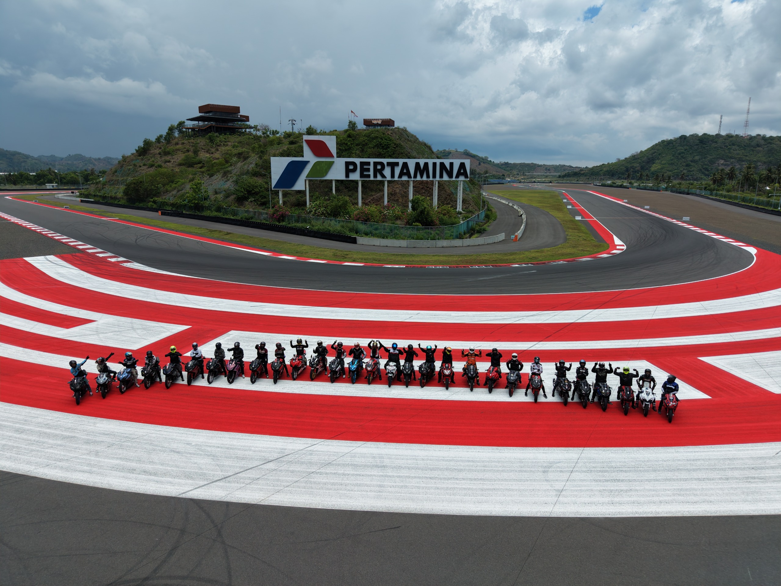 Astra Motor Jateng Ajak Riders Rasakan Sensasi Balap di Track Day 2025.