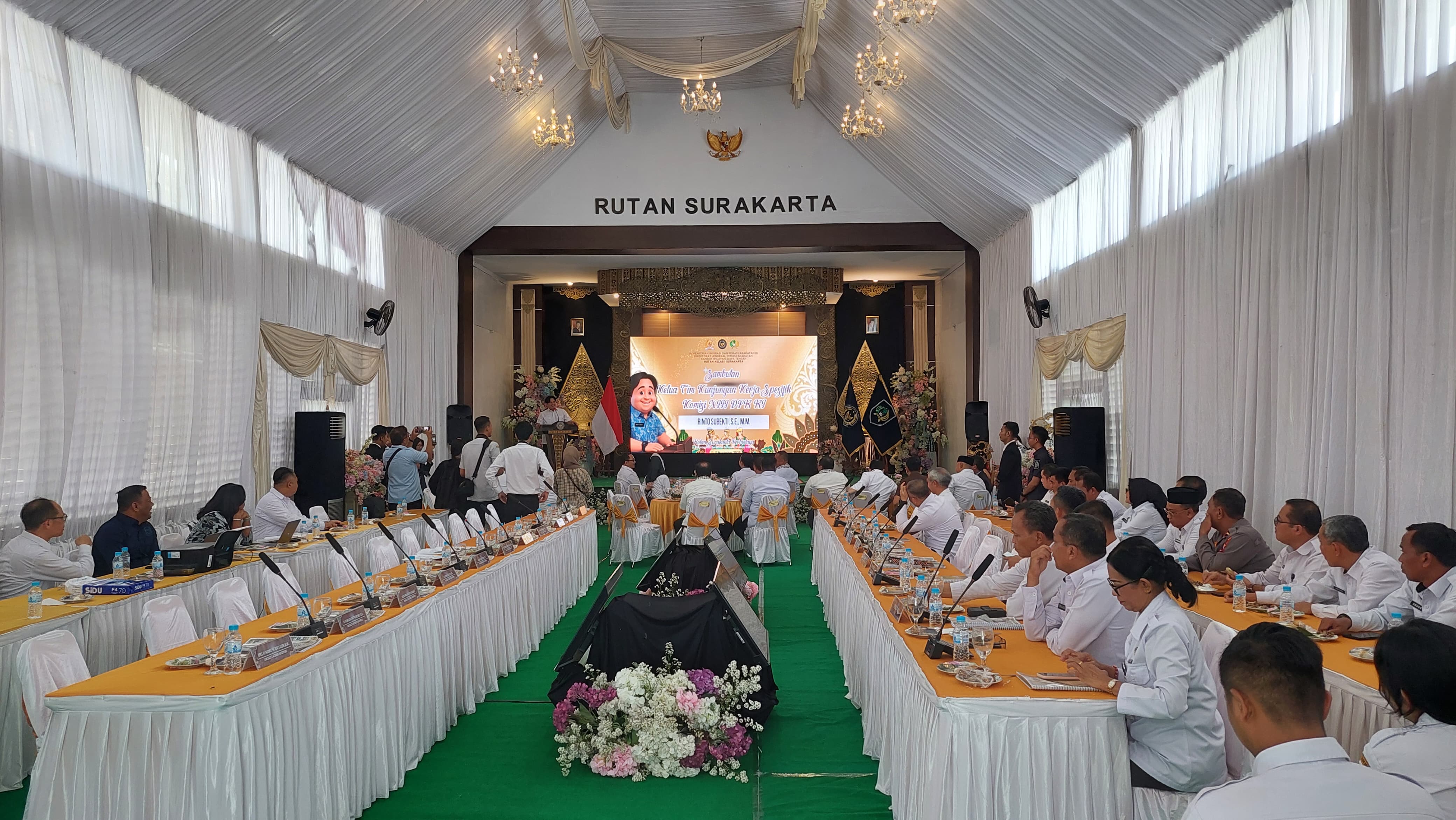 CEK: Kunjungan kerja Komisi XIII DPR RI ke Rutan Solo, Rabu (12/11).
