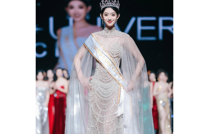 Xuhe Hou &ndash; Miss Universe China