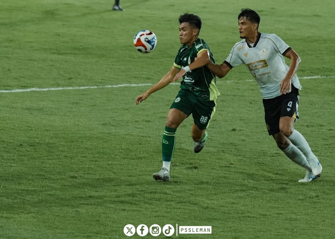Laga PSS Sleman vs Persiku Kudus di Stadion Maguwoharjo Sleman (17/11/2025)