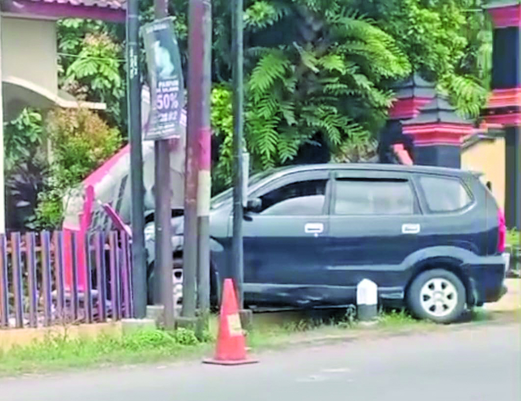 SDN 2 Gedaren, Kecamatan Jatinom, Klaten ditabrak mobil, Senin (17/11/2025). (Dokumentasi SDN 2 Gedaren)