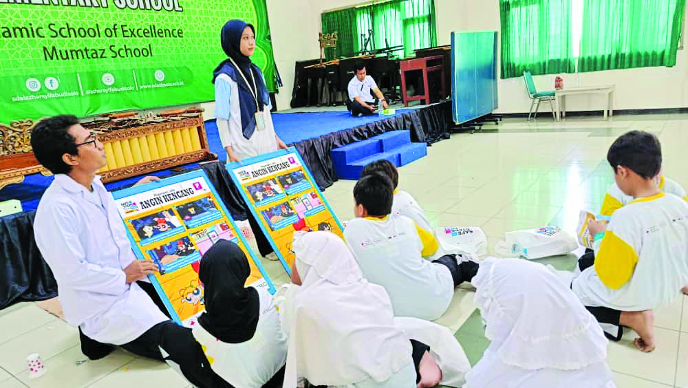 PMI Kota Solo menggelar Save Steps for Kids di salah satu SD swasta, Senin (17/11).&nbsp;