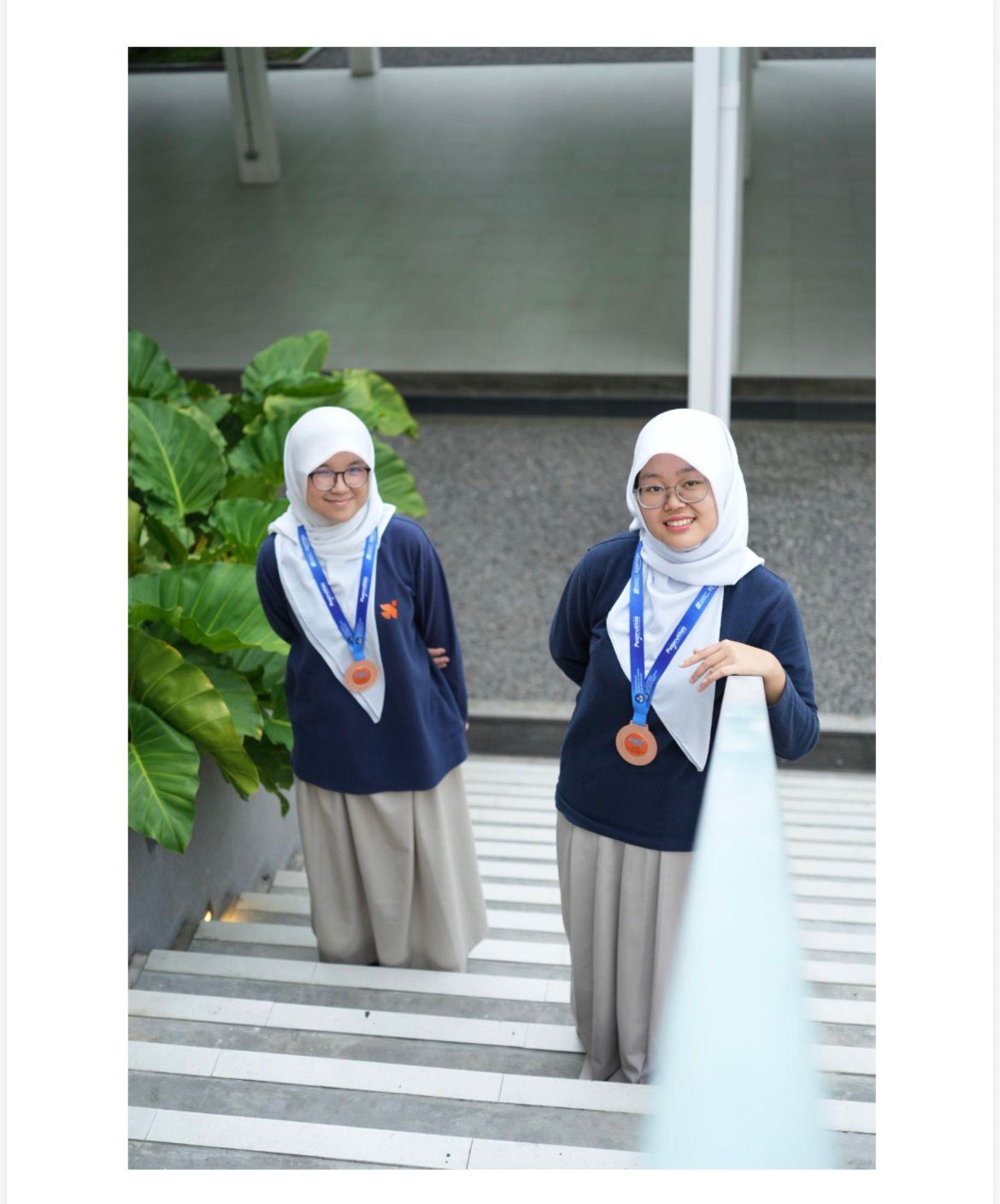 Siswi SMA Unggulan Rushd raih perunggu OPSI nasional lewat riset biolarvasida dari limbah, prestasi gemilang di usia sekolah yang masih muda.