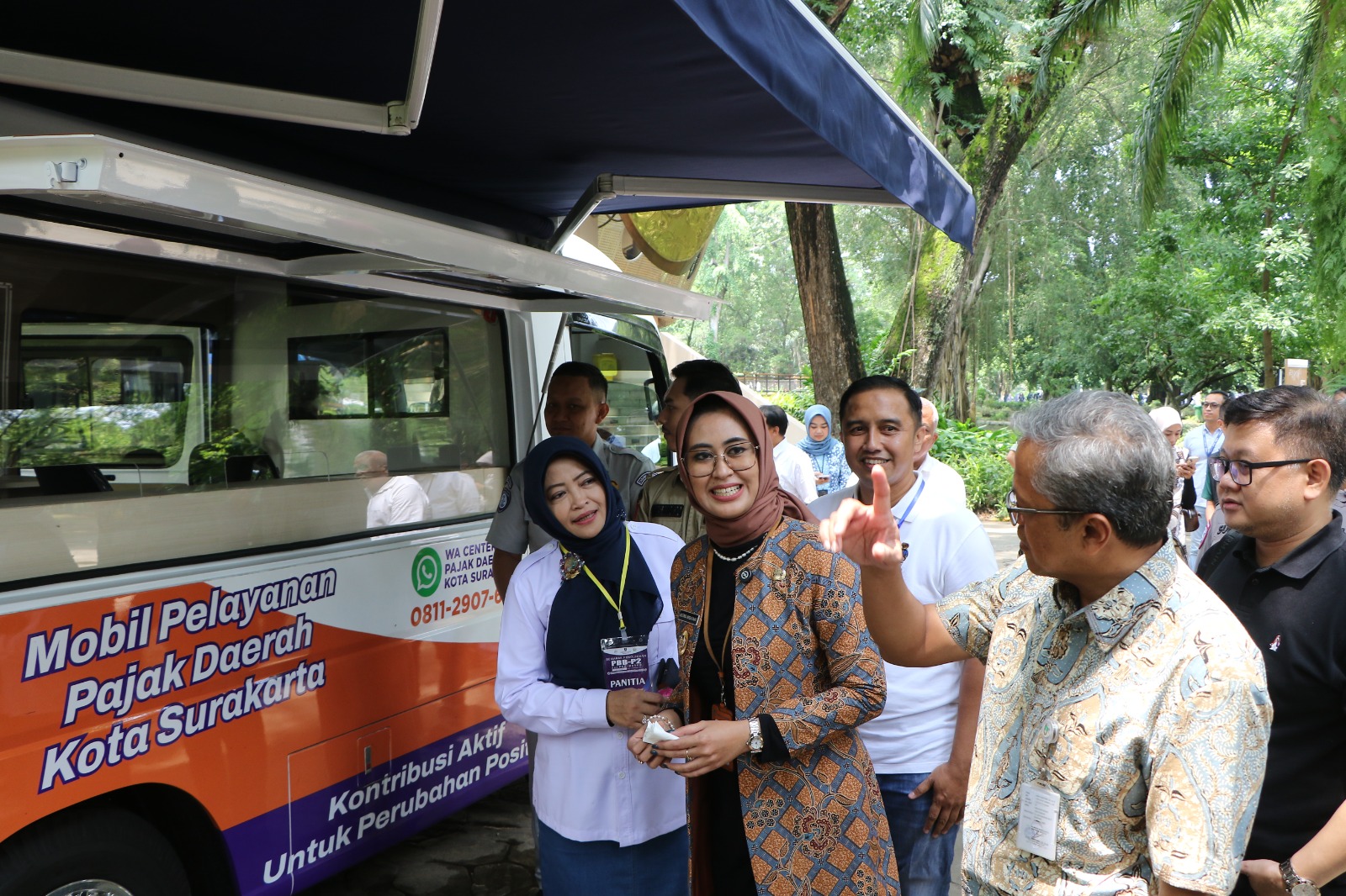 PENYERAHAN MOBIL LAYANAN PAJAK, DARI PEMKOT KE SAMSAT DENGAN MEKANISME PINJAM PAKAI