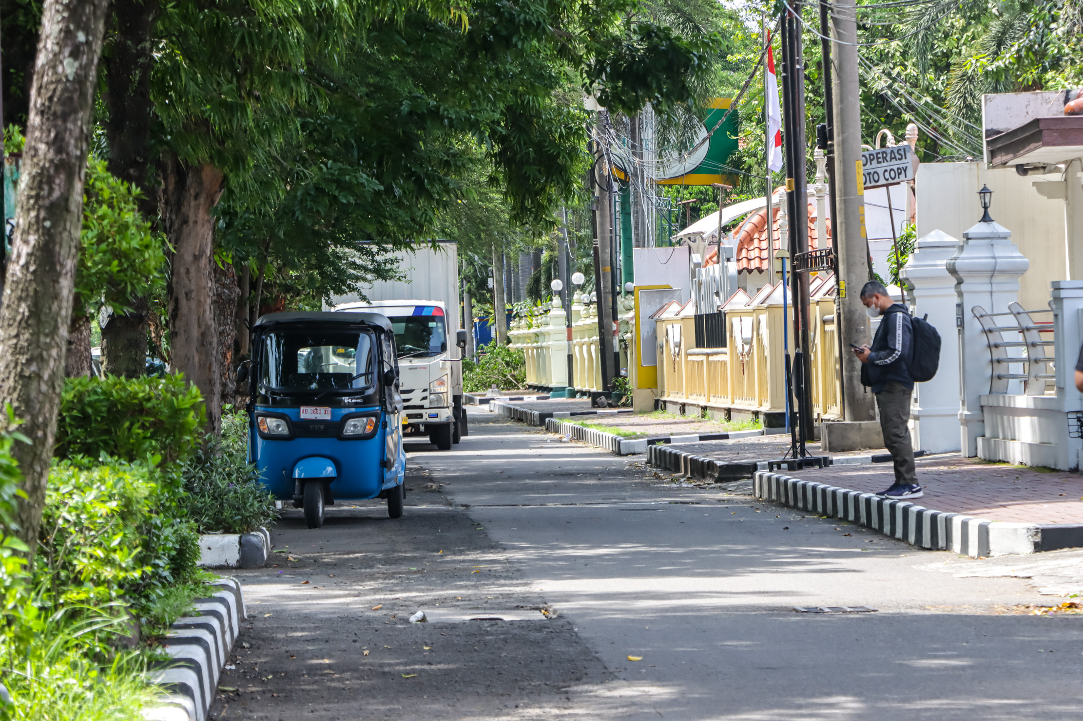 Pemkot tetap menolak bajaj yang masih nekat beroperasi di Kota Solo. (M Ihsan/Radar Solo)