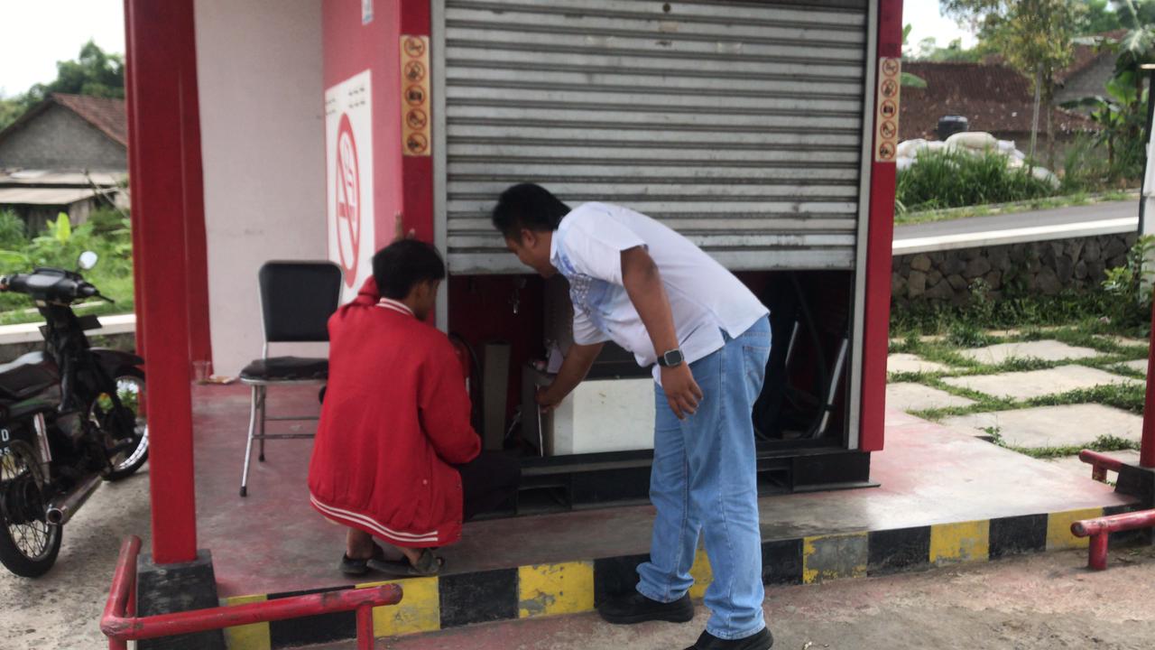 Pertashop milik Bumdes Cepogo di Jalan Raya Cepogo-Ampel, Dukuh Wates, Desa/Kecamatan Cepogo dibobol maling.