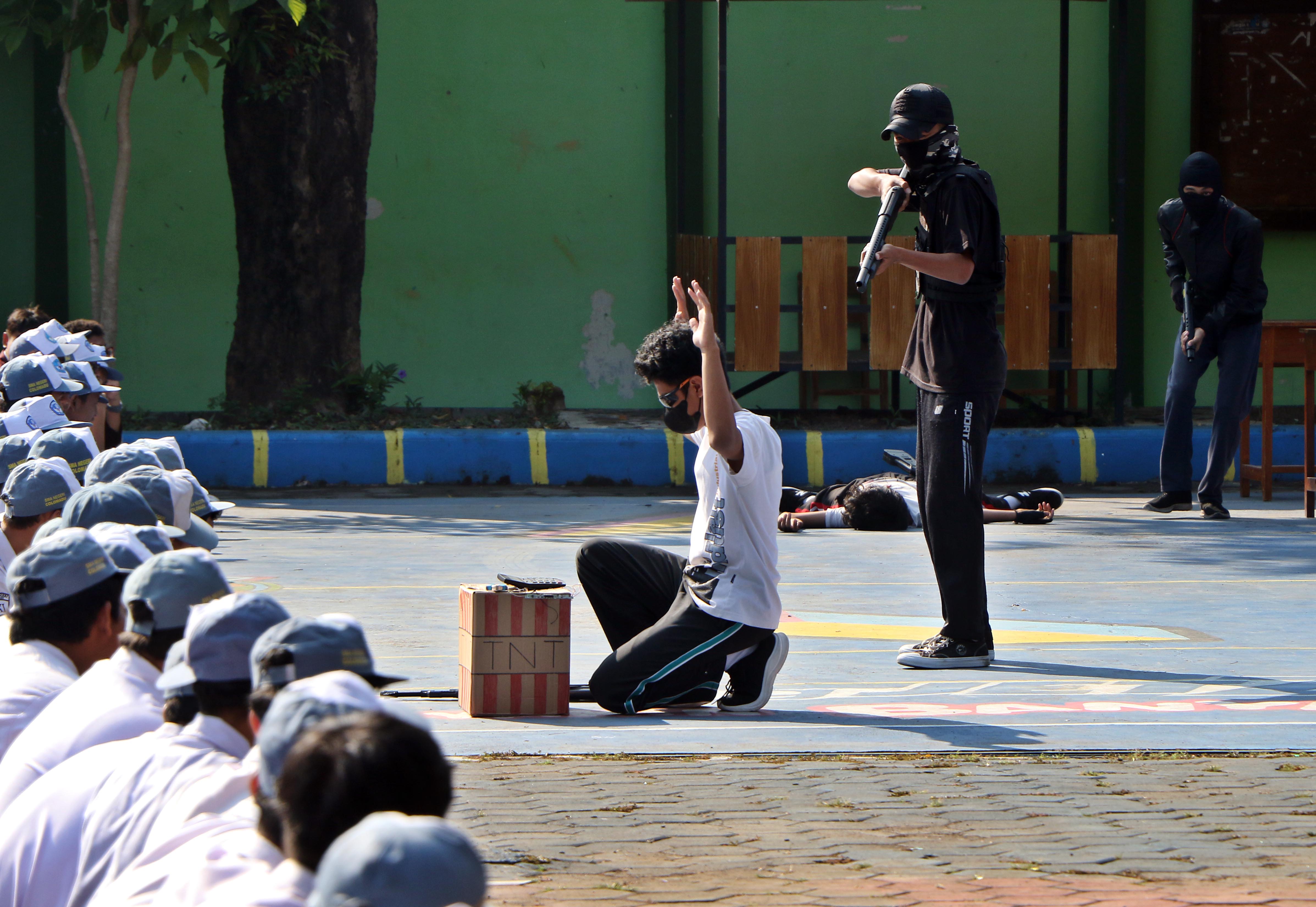 Kegiatan literasi di SMAN Colomadu, Karanganyar. (Arief Budiman/Radar Solo)
