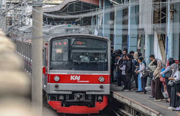 Ilustrasi Commuter Line (KRL).