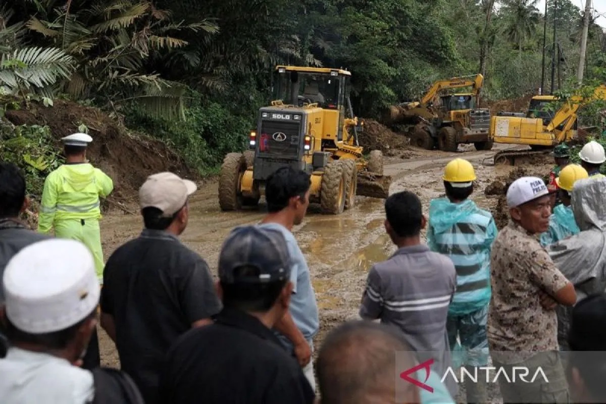 Update Bencana Sumatera: 20 Kecamatan di Tapanuli Tengah Dilanda Banjir dan Longsor, 34 Warga Meninggal Dunia