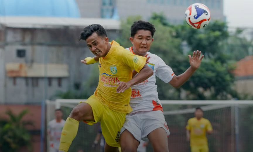 Laga Gresik United vs Persekabpas Pasuruan di Liga Nusantara 2025/2026.