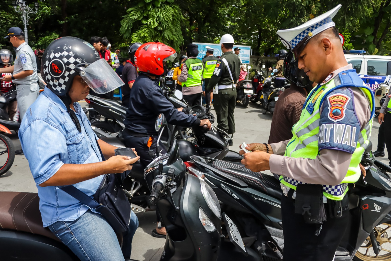 Operasi Zebra Candi 2025 yang digelar di salah satu titik di Kota Solo.