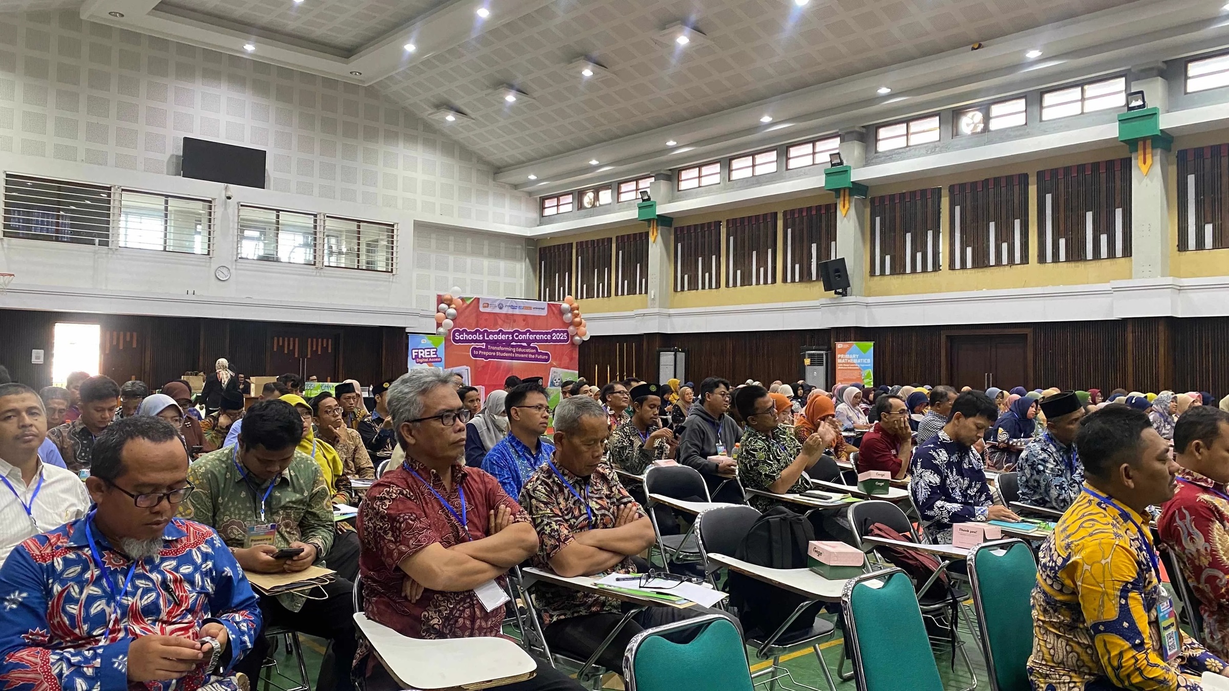 21 Sekolah Muhammadiyah di DIJ yang menerapkan metode pembalajaran internasional bekerjasama dengan lembaga pendidikan internasional Marshall Cavendish Education (MCE) dan JP Books