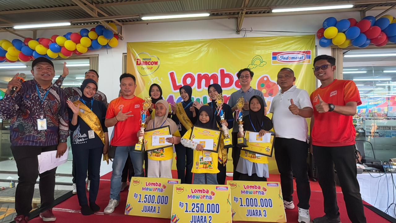 Lomba mewarnai DANCOW FortiGro&ndash;Indomaret di Boyolali dukung pola makan bergizi dan kreativitas anak dengan partisipasi ratusan peserta.