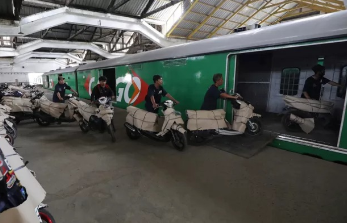 Ilustrasi mudik motor gratis alias motis.