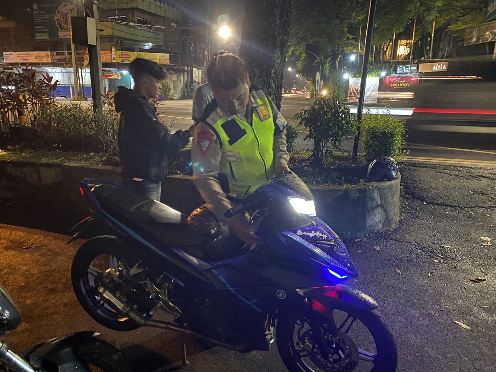 Polresta Solo gelar razia yang menyasar penggunaan knalpot brong dan balap liar.
