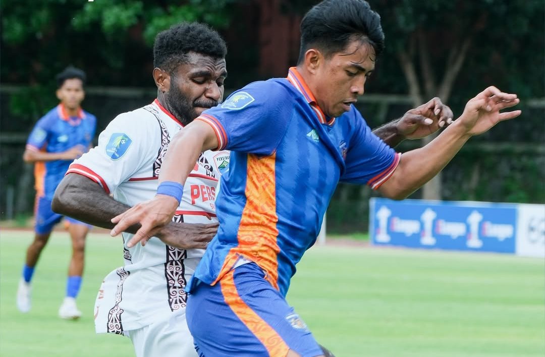 Laga Persikutim United vs Persinab Sang Maestro di ajang Liga Nusantara 2025/2026 di Kota Solo.