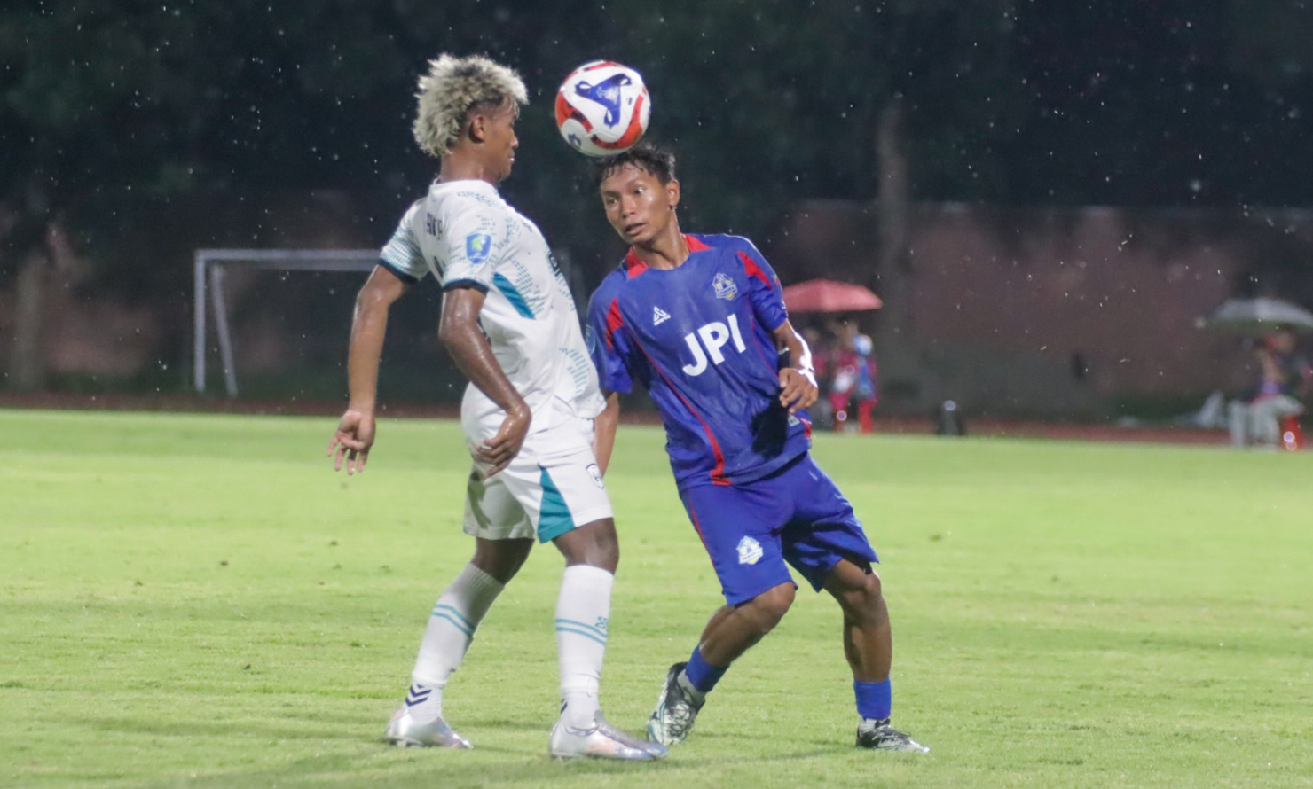 Laga Persika Karanganyar vs RANS Nusantara di Stadion UNS, dalam laga Liga Nusantara 2025/2026 (8/12/2025)