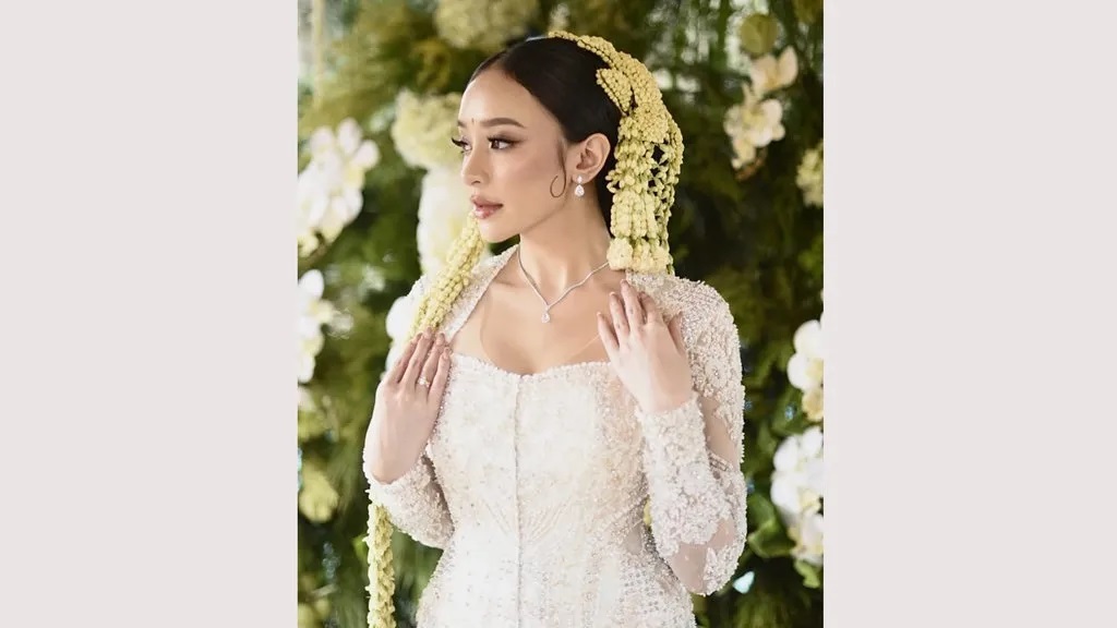 Siapa&nbsp;Amanda Zahra? Influencer yang Viral di Media Sosial Usai Menikah Lagi, Ini Sosok Suami Barunya