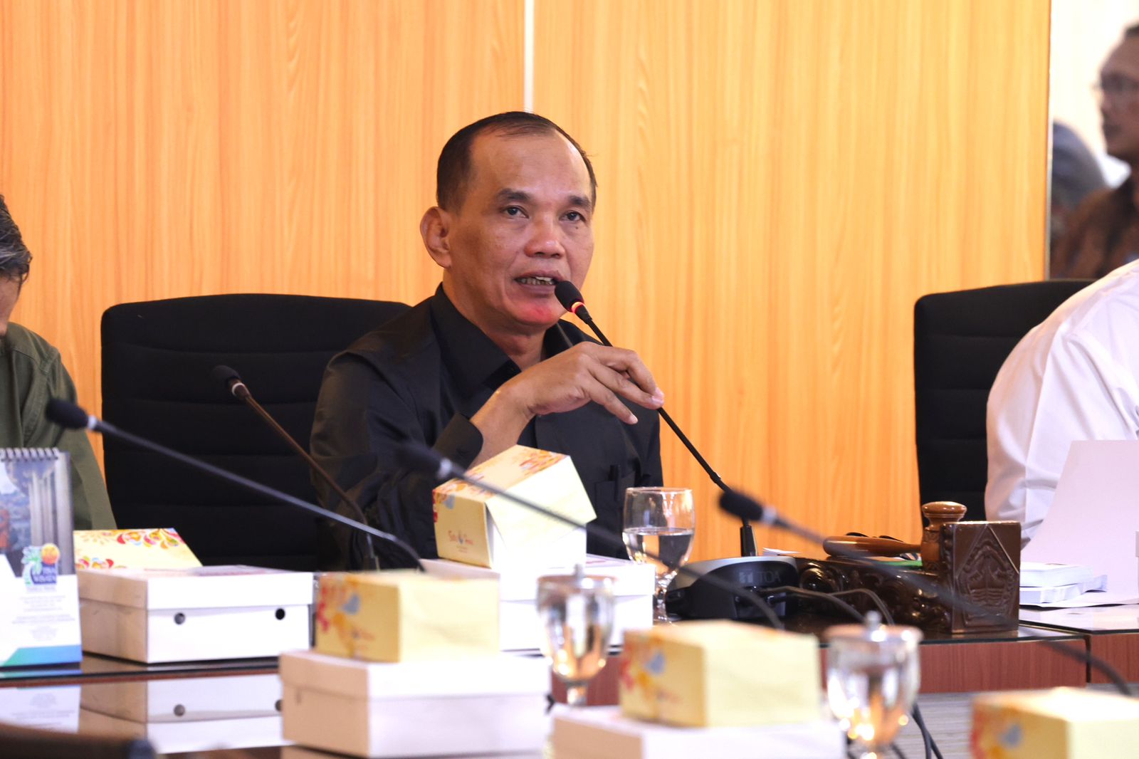 Ketua DPRD Jateng Sumanto memberikan perhatian serius maraknya dugaan kredit macet dan kredit fiktif pada lembaga perbankan daerah dan BUMD milik Pemprov.