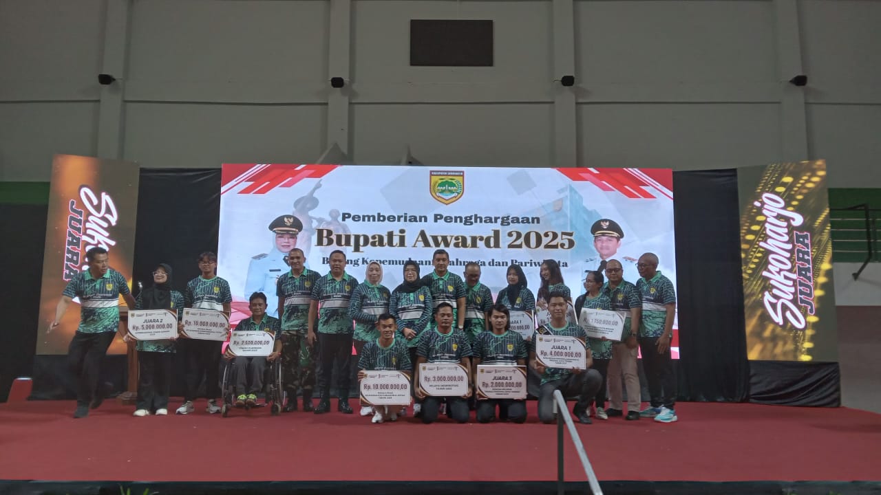 Bupati Award Kabupaten Sukoharjo Tahun 2025 di GOR Bung Karno Sukoharjo, Rabu (10/12).
