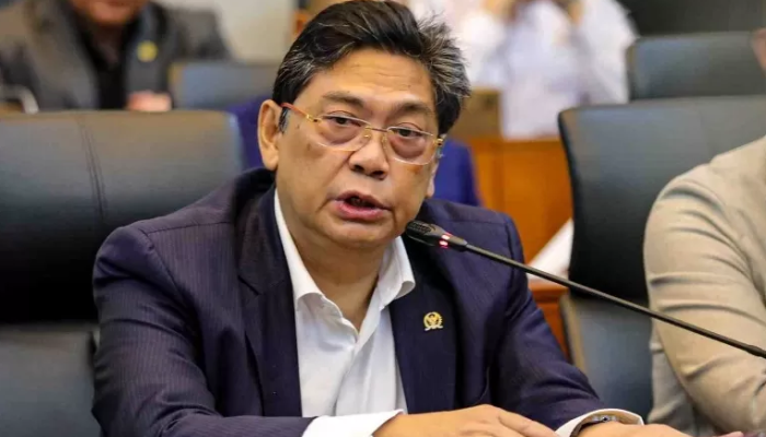 Utut Adianto Wahjuwidajat, Ketua Komisi I DPR RI.