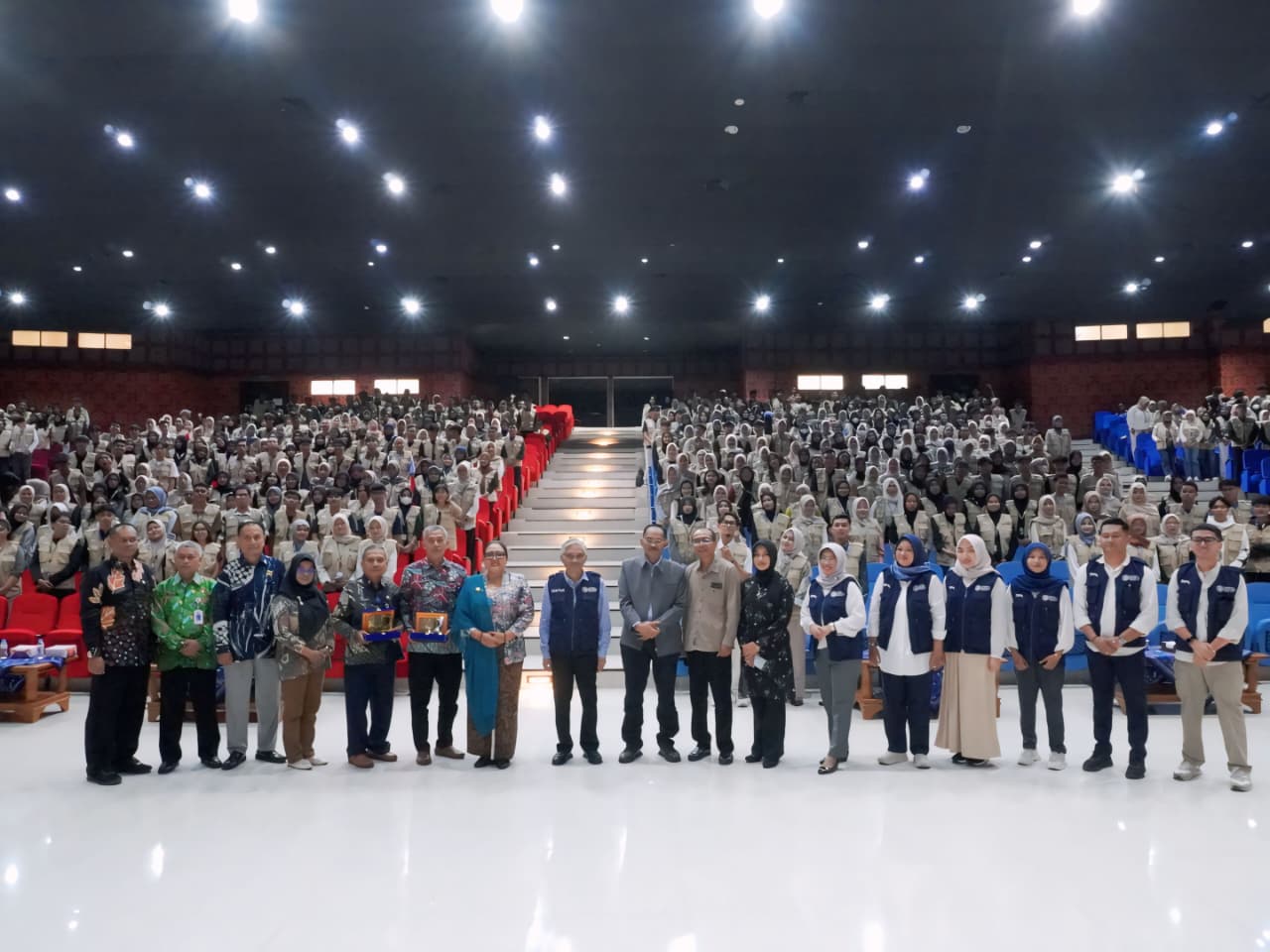 UDB Surakarta Lepas 759 Mahasiswa KKNT, Bupati Gunung Kidul: Pendidikan Fondasi Utama Pembangunan