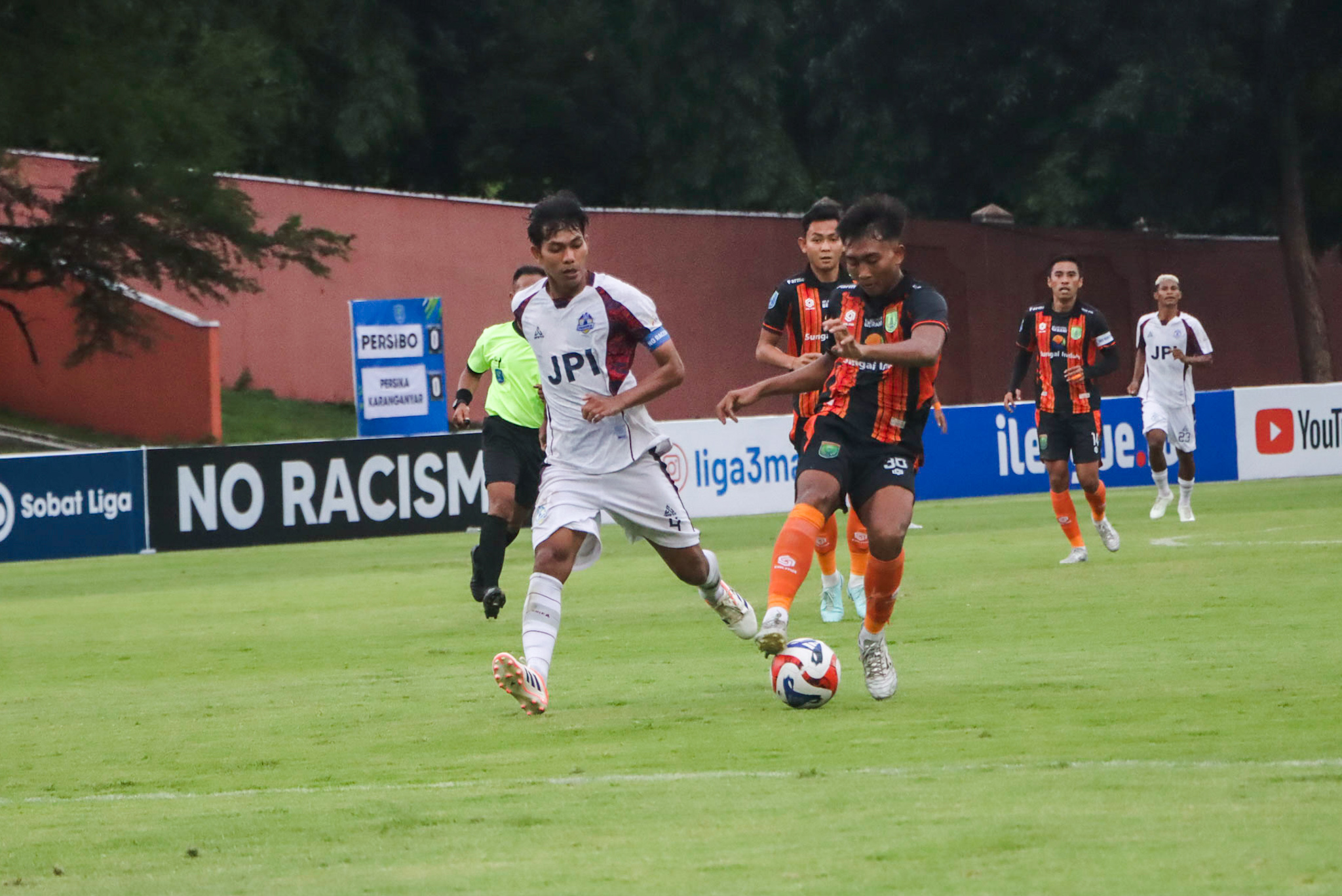 Laga Persika Karanganyar vs Persibo Bojonegoro di Stadion UNS dalam laga lanjutan Liga Nusantara 2025/2026.