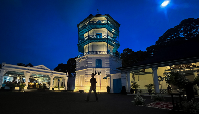 Panggung Sangga Buwana Keraton Surakarta yang diresmikan Menteri Kebudayaan Fadli Zon, usai revitalisasi, Selasa (16/12/2025).